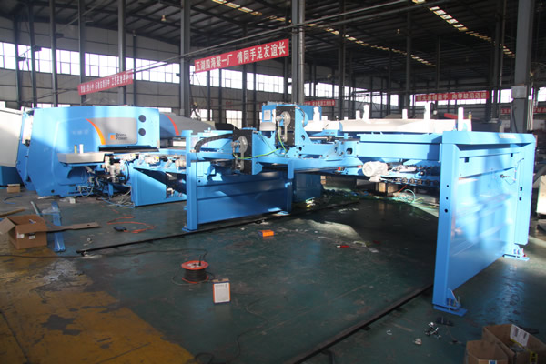 New purchase imported combined punching machine successfully against the factory