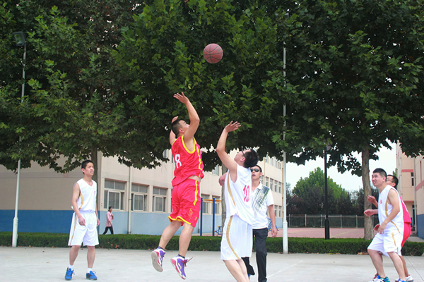 Basketball Game in Sep. of 2014